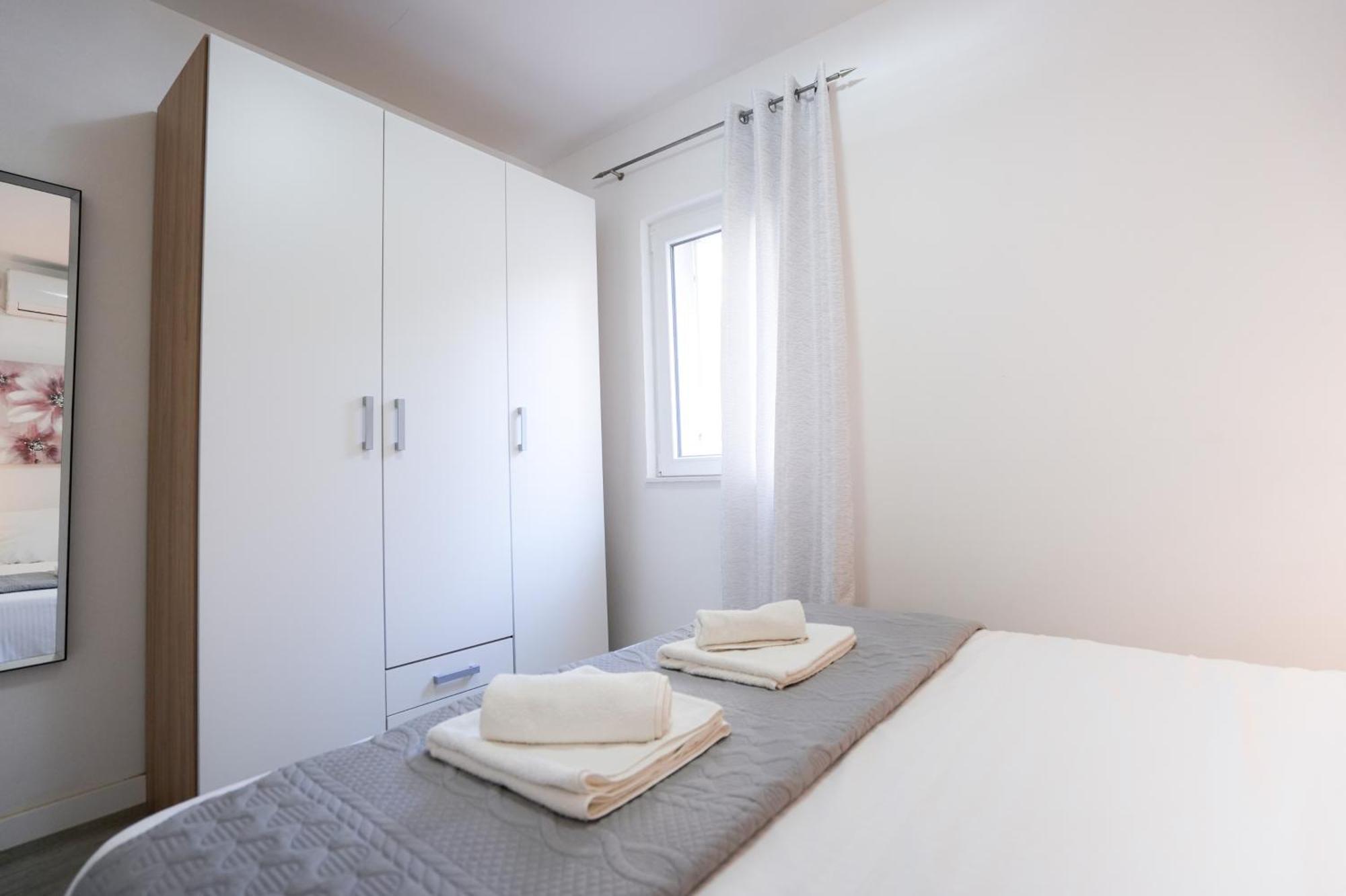 Apartment Kaya Prime Location In Old Town 扎达尔 外观 照片